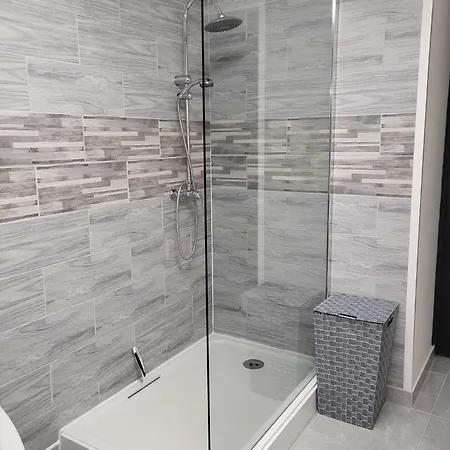 La Maison De Lya Sin-le-Noble